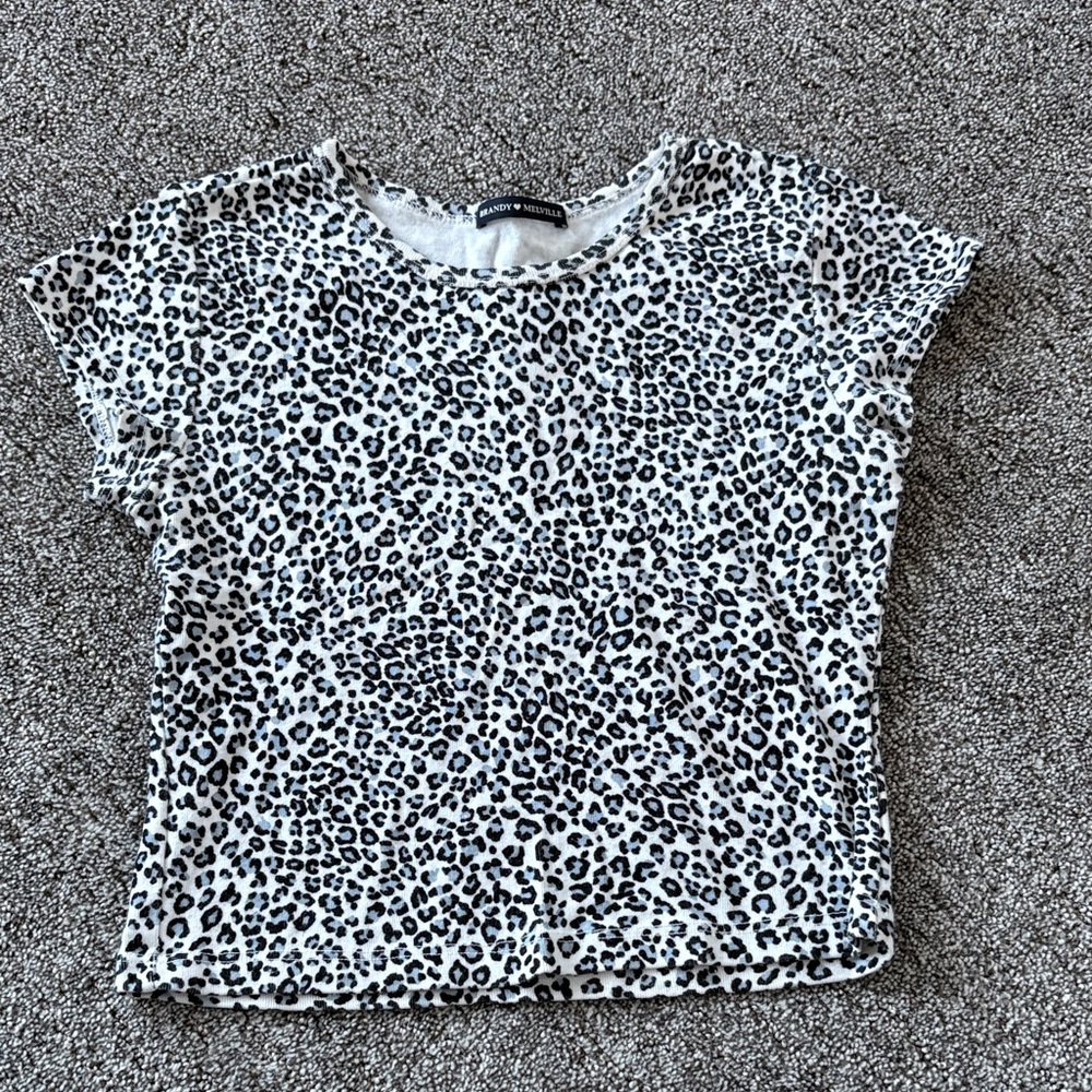 Black and White Leopard Print Crop Tee